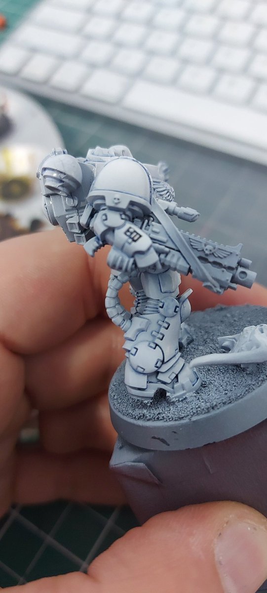 Nathanrollsones's tweet photo. Couple of WIPS and some glamour shots of my 5 Heavy Intercessors finished up.  Learned a heap painting these dudes and definitely gonna do another 5

#warhammer40k #WarhammerCommunity #PaintingWarhammer #warmongers https://t.co/EXjrtFBUu9