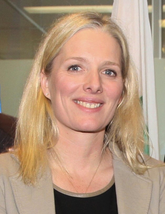 Thanks <a href="/cathmckenna/">Catherine McKenna</a> for your service to Canada, Ottawa Centre and your hometown #HamOnt. Your departure from political life is a profound loss for our country. I have particularly admired your courage &amp; dignity in the face of relentless misogyny. Godspeed in the next chapter.