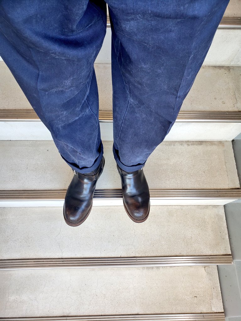 omokatasan's tweet image. おはようございます。
本日と明日は東京！！
今週も目いっぱい働いてきます。

#redwing2268
#pt91
#Tentosen