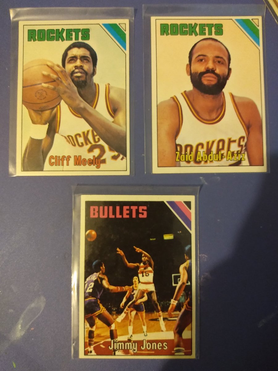 Selling a lot of (9) 1975-76 Topps basketball
2 ABA cards, Ernie DiGregorio, Matt Guokas
$5 for entire lot
<a href="/OnReplin/">On Replin</a> <a href="/HobbyConnector/">The Hobby Connector ™</a>
