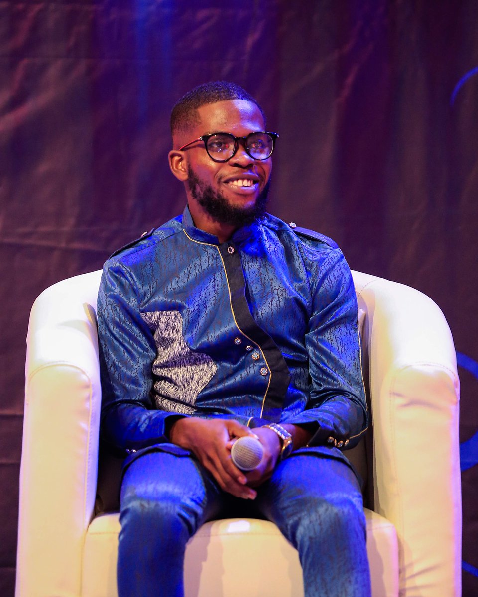 lemuelpolley's tweet photo. OK so because of Desmond and his date, I would be a punctual student @ ♥ #DateRush @tv3_ghana  every Sunday  @8pm https://t.co/4Ps3zF3SMw https://t.co/iy5dihG8Gu