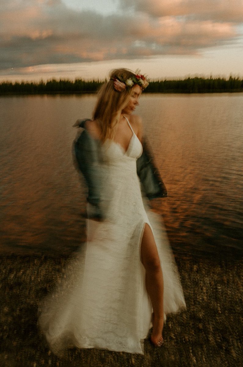 macksylvester27's tweet photo. Haven’t tweeted in 5ever but here’s four reasons I love slow shutter speeds✨ https://t.co/WC5TGQLm5C