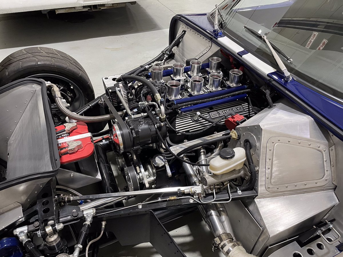 express_main's tweet image. She’s a beauty! @FactoryFive #daytonacoupe #ShelbyCobra