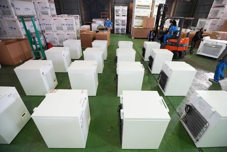 ワクチン専用の冷凍冷蔵庫のプラグ抜けが相次ぐ、人為的な可能性も・・・