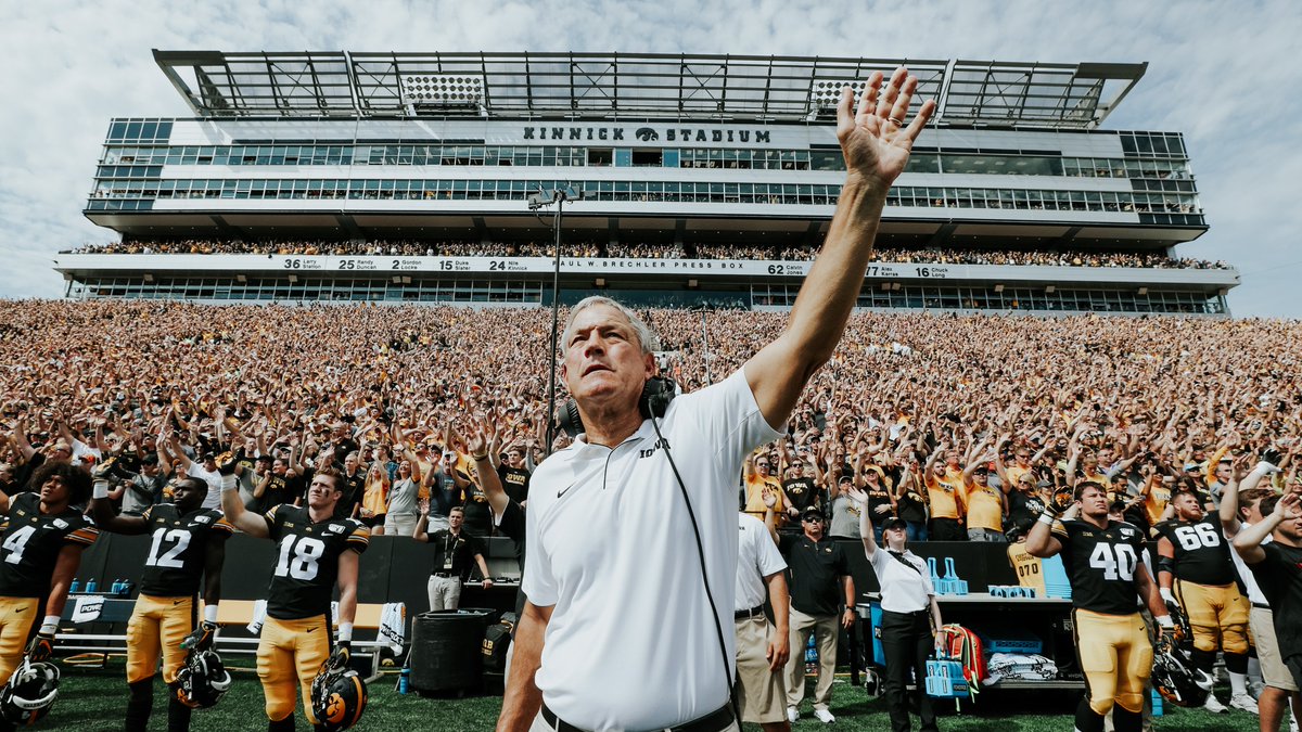 HawkeyeFootball's tweet image. There's no debate. #Hawkeyes