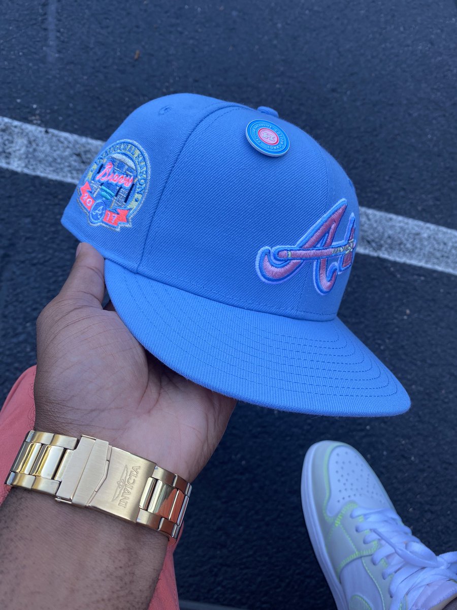 thesuitbrother's tweet photo. Finally pulled this out the stash today.. @HatClub #pinkbottom #hatclub https://t.co/0P8RinKHd2