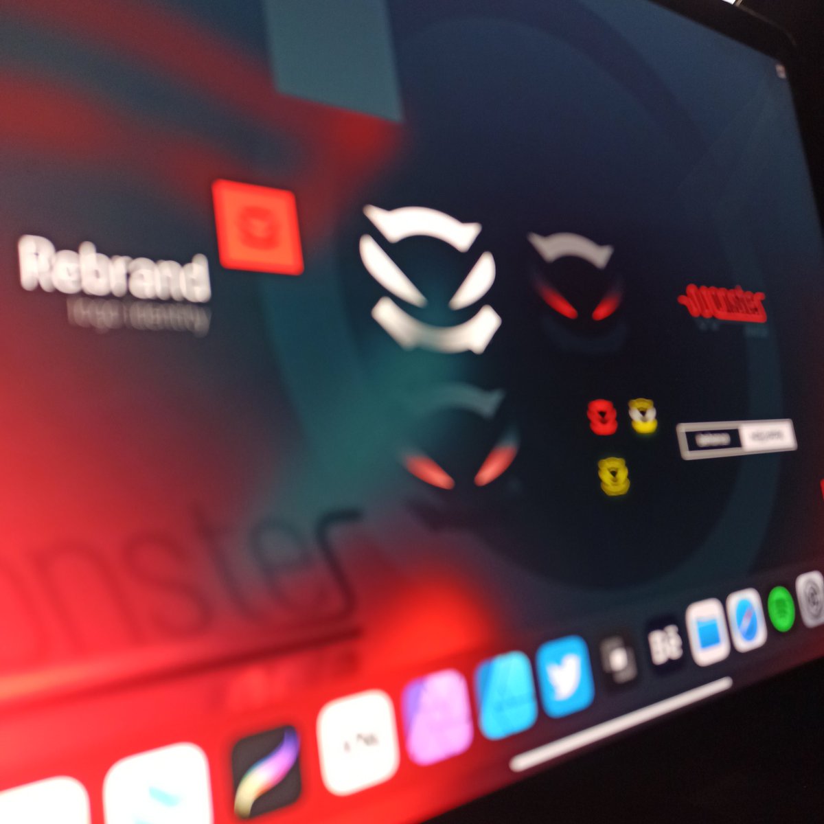 NEORFX's tweet photo. MetaMonster logo... m, eye, angry, hungry, mechanic, crown, mood 😡😅 https://t.co/zk3jlCba0S