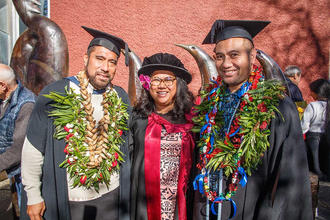 MasseyUni's tweet photo. When Samoan psychologist Associate Professor Siautu Alefaio-Tugia sat on the stage during Auckland’s graduation recently, she was clapping for two graduates in particular – her husband and her brother.
#MasseyGrad
Read more: https://t.co/RNCBW0ZhyR https://t.co/j1vo6R7DYF
