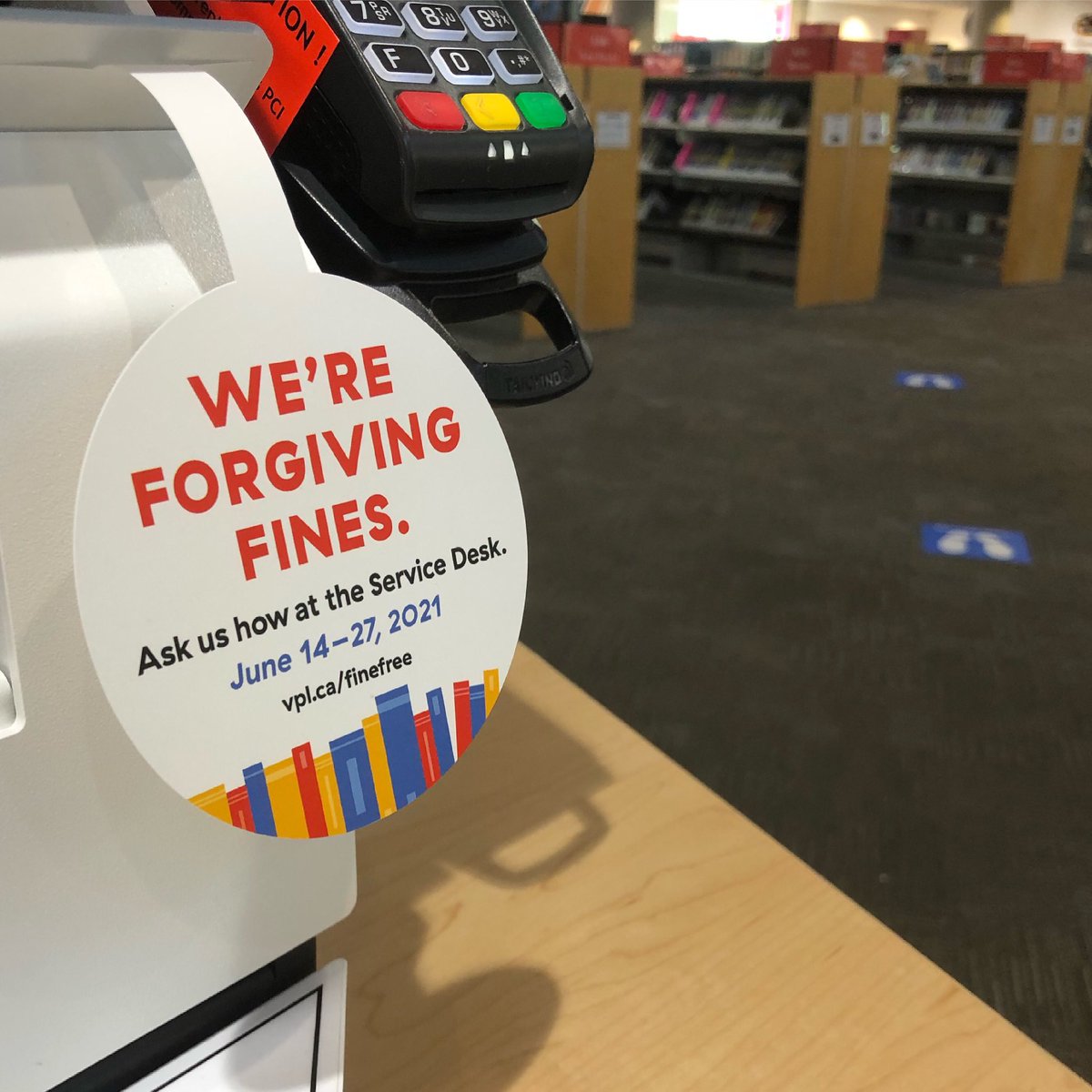 EmberExplores's tweet image. Hey, #Vancouver! PSA that today’s your last chance to get your @VPL fees forgiven! Branches are about to close, but you can still fill out the online form at vpl.ca/finefree! 💰📚💰 #LibraryBooks #LibraryFines #FeeForgiveness #FineFreeFeelsSoFine