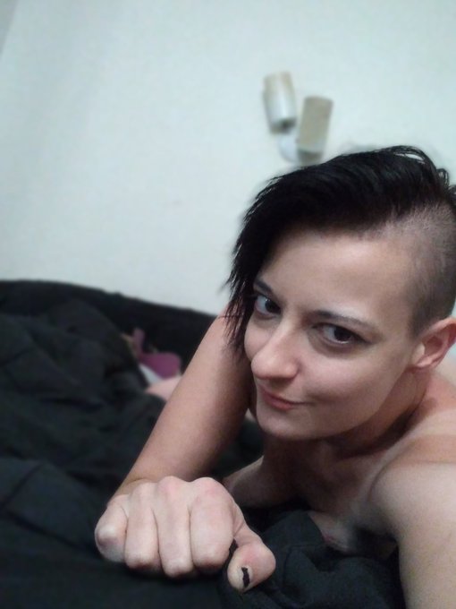 Of course there will be pain.....but  only if you ask nicely  #SeductiveSunday  #goth #proswitch #sarashangrila<a href="/tag/pornhub"class="tags"><span>#pornhub</span></a><a href="/tag/goth"class="tags"><span>#goth</span></a><a href="/tag/cammodel"class="tags"><span>#cammodel</span></a><a href="/tag/altporn"class="tags"><span>#altporn</span></a><a href="/tag/kink"class="tags"><span>#kink</span></a><a href="/tag/altgirl"class="tags"><span>#altgirl</span></a>