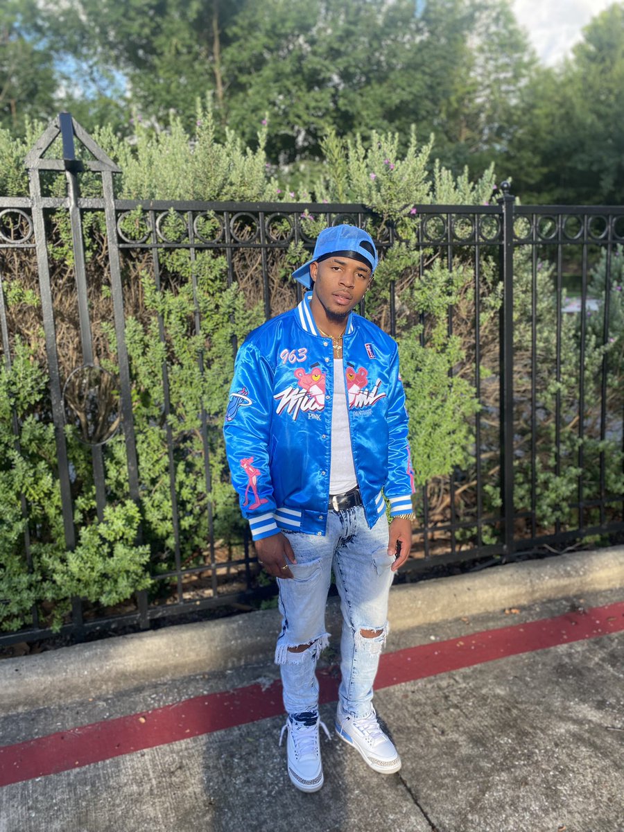 DreLive_'s tweet photo. 🧞‍♂️ https://t.co/iapwmAcWDd