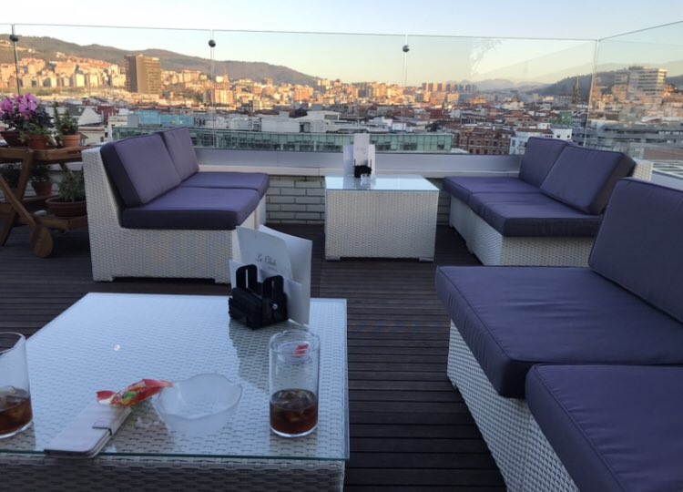 inigoladronm's tweet photo. La fantástica Terraza del @hotel_ercilla y su genial servicio y ambiente! 😍🥰👍🏻👏🏻🥂😜 #ercilla #hotelercilla #bilbao #bilbo #elbotxo #botxo #botxito #vizcaya #bizkaia #basquecountry #paísvasco #euskadi #igersbilbao #igersbilbo #igersvizcaya #igersbizkaia #igersbasquecountry https://t.co/DC7AQ3U2dt