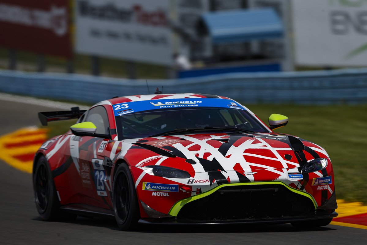 Three wins, a championship title and a podium for our Aston Martin customer teams competing across the world this weekend from New York to New Zealand and Silverstone.  Well done to @HeartofRacing23, <a href="/NewbridgeMS/">Newbridge Motorsport</a> and Volt Racing.