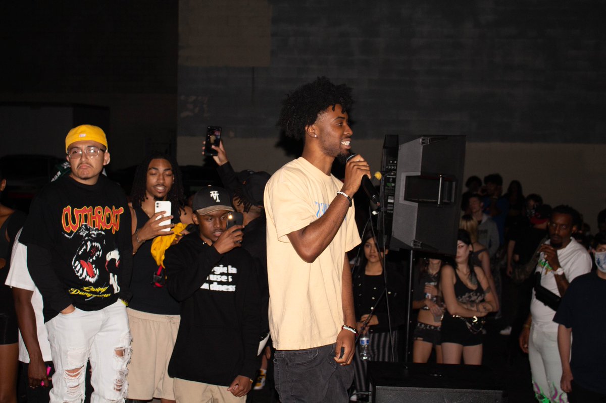 1breezylife's tweet photo. #NVRFLD π₯·πΏ #NEXTUP https://t.co/dNHLRSv2EG
