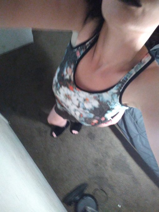 #sarashangrila #switch #kink #fetish #femmedom #gothprincess https://t.co/q9kZ3MlRj5<a href="/tag/sarashangrila"class="tags">#sarashangrila</a><a href="/tag/switch"class="tags">#switch</a><a href="/tag/kink"class="tags">#kink</a><a href="/tag/fetish"class="tags">#fetish</a><a href="/tag/femmedom"class="tags">#femmedom</a><a href="/tag/gothprincess"class="tags"><span>#gothprincess</span></a>