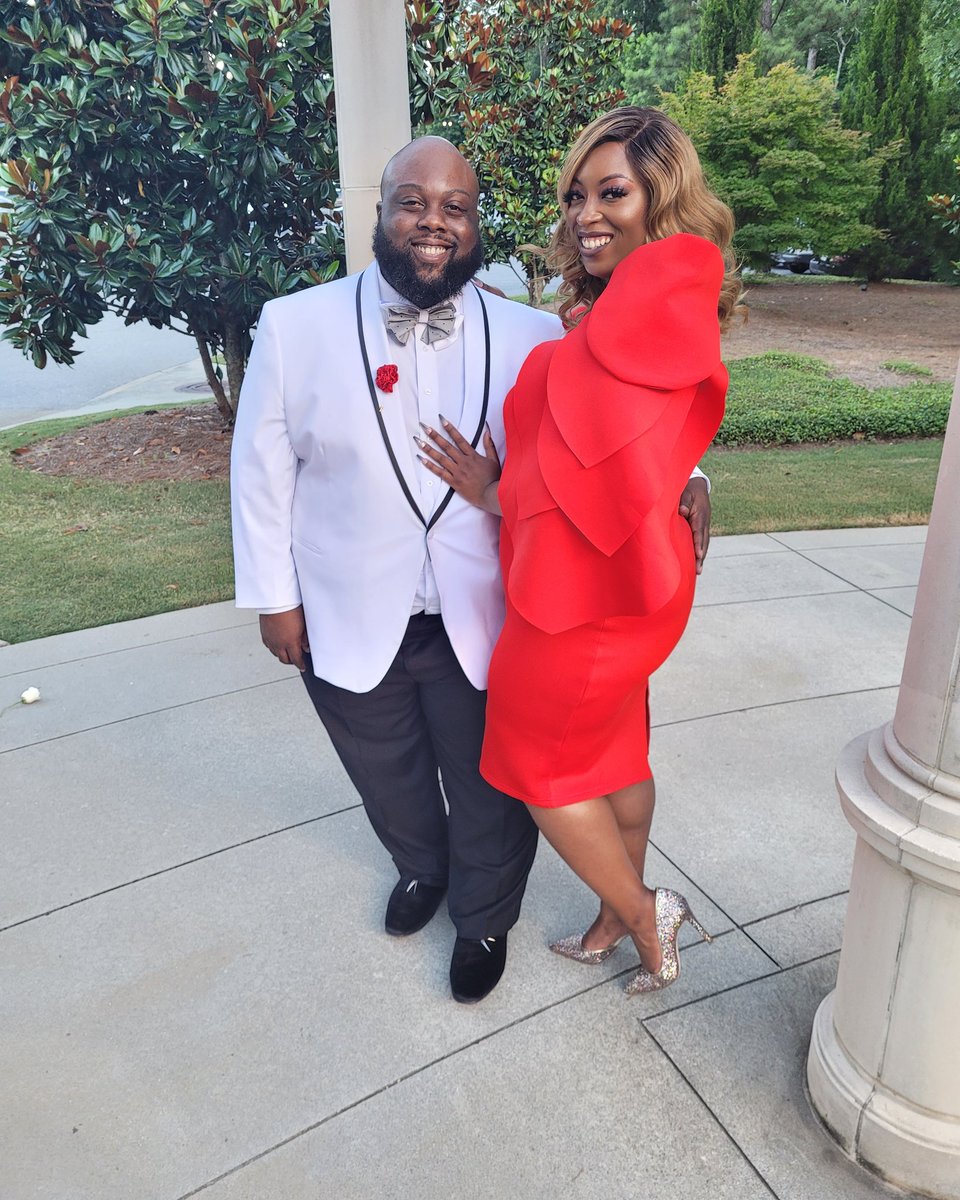 itsmeBMACK's tweet photo. The #WalkerWedding was the event to be at! Wow is all I can say! What a great time with this soul! ๐ https://t.co/Q31jX72Xuk