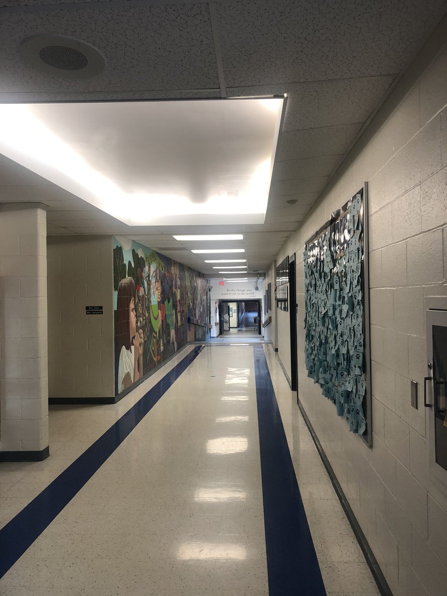 SaglePrin's tweet photo. Today I said goodbye to this amazing place!  Thank you Ballwin for all of the great memories.  #thisisOURballwin always! 🐻💙. Off to my next adventure in Lake Pend Oreille School District. 🏔 https://t.co/sdMxAZy7QB