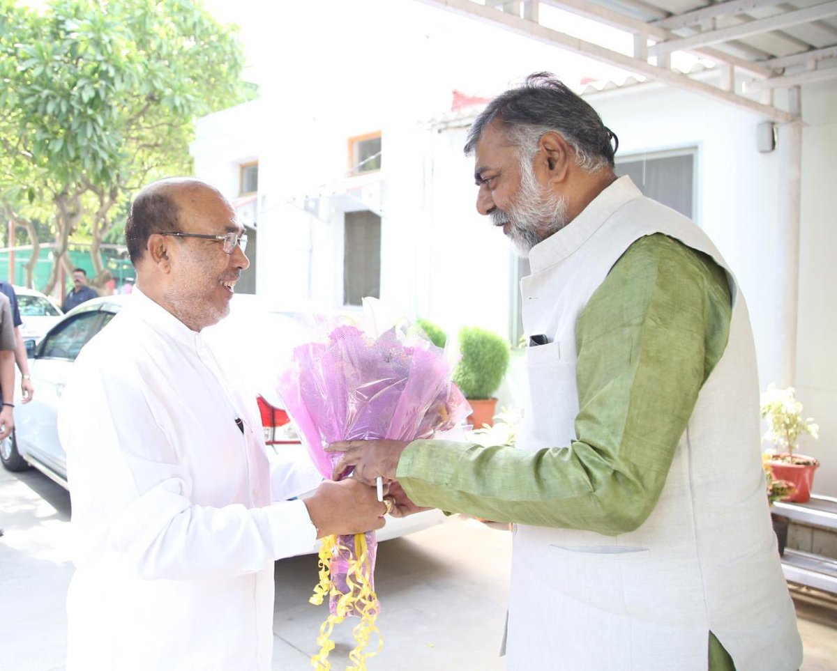 NBirenSingh's tweet photo. A very warm birthday greetings to Hon'ble Union Minister Shri @prahladspatel ji.
May you be blessed with good health, long life and happiness in your every endeavour to serve the nation. https://t.co/yOVurch4Hu