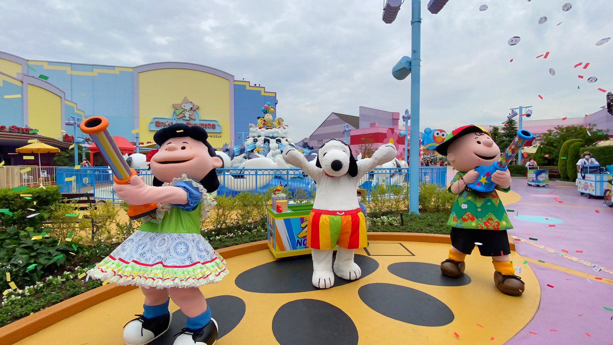 تويتر ティンカノランド على تويتر スヌーピーたちのサマーバージョンも可愛いーーー Usj Usjファン ユニバーサルスタジオジャパン ユニバ チャーリーブラウン スヌーピー サマージョイ ルーシー T Co Tpwbeh35t3