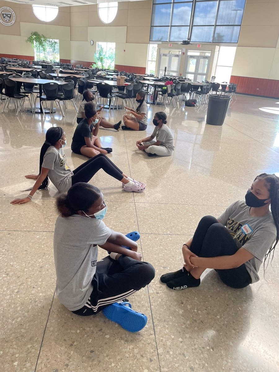 Laura Duesing / C3 tweet media