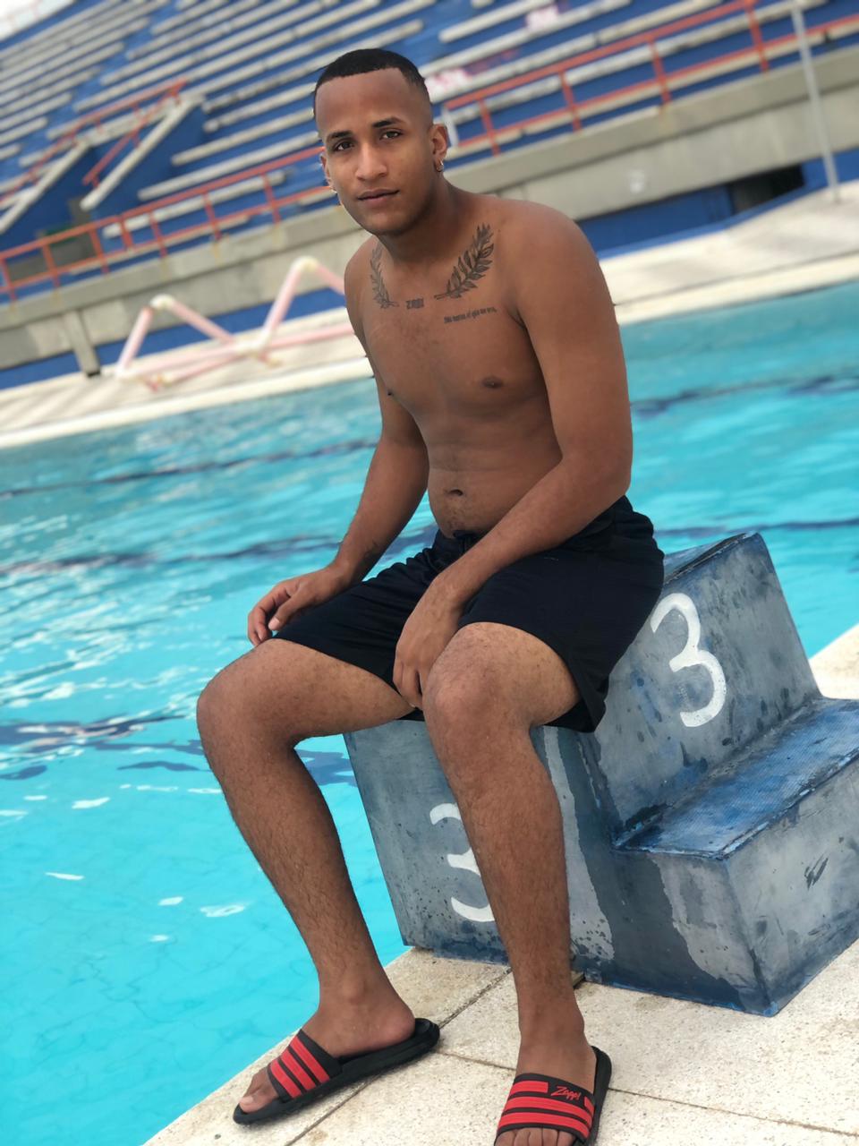 X 上的juan pasa 22cm 💯🥒：「Parchado!🤑 #sexy #morbo #negro #gay #xxx  #barranquilla t.coSBuqkqwoSy」  X
