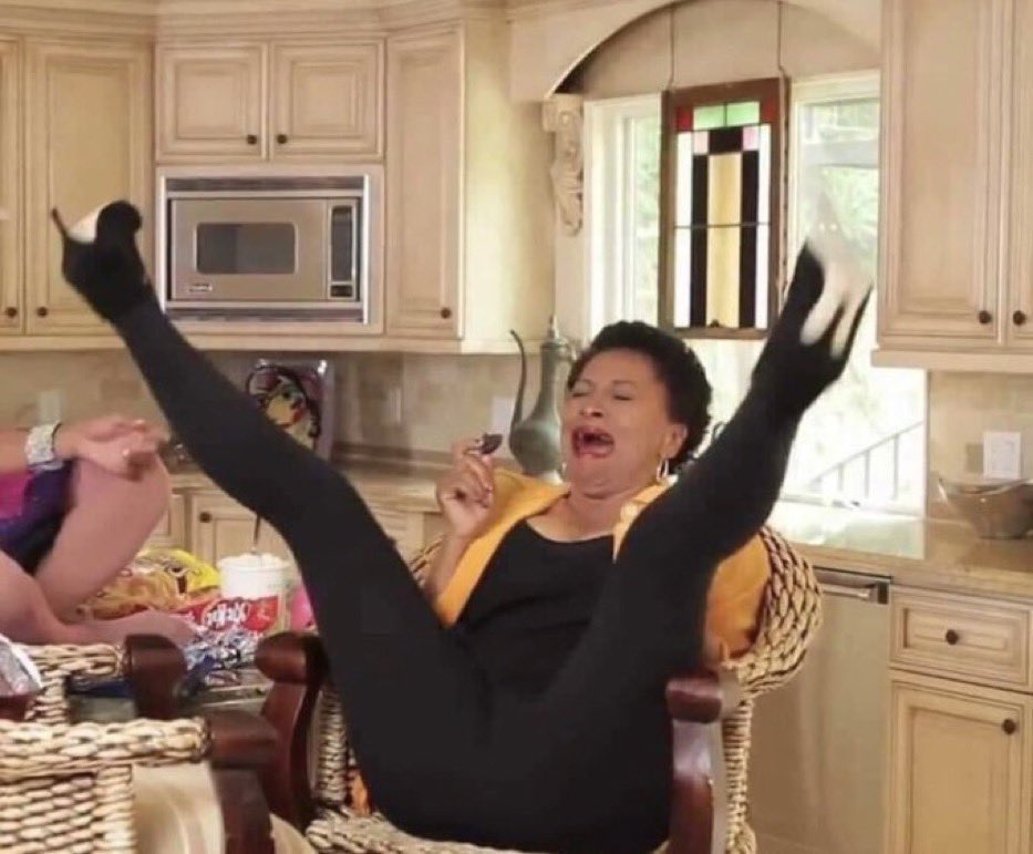 bIckmgc's tweet image. this tribute got me emotional… but method man is also fine…. R.I.P. to the legends… but GAH DAYUM METHOD MAN LOOK GOOD. 😭😭 #BETAwards