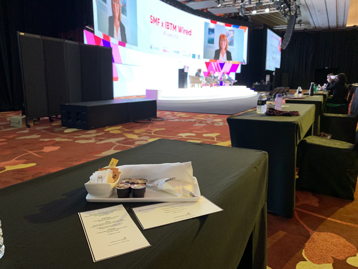 Reimagining on-site events: Check out the reinvented classroom set-up for <a href="/IBTMevents/">IBTM</a> <a href="/SACEOS/">SACEOS</a> where lunch is individually served in the plenary hall #eventprofs