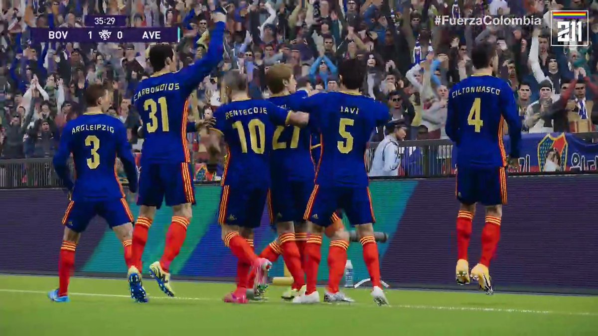 BoverFc__'s tweet photo. MIRÁ MIRÁ MIRÁ SACALE UNA FOTO...

En un gran partido, los dirigidos por @NottinARG pasaron por arriba al @AvellanegraFC y con un gol de @FrancoFlaquer se quedaron con SUPERCLASICO de @LaLiga21Of. 
#DaleBover❤💙 https://t.co/0ILobsLaPv