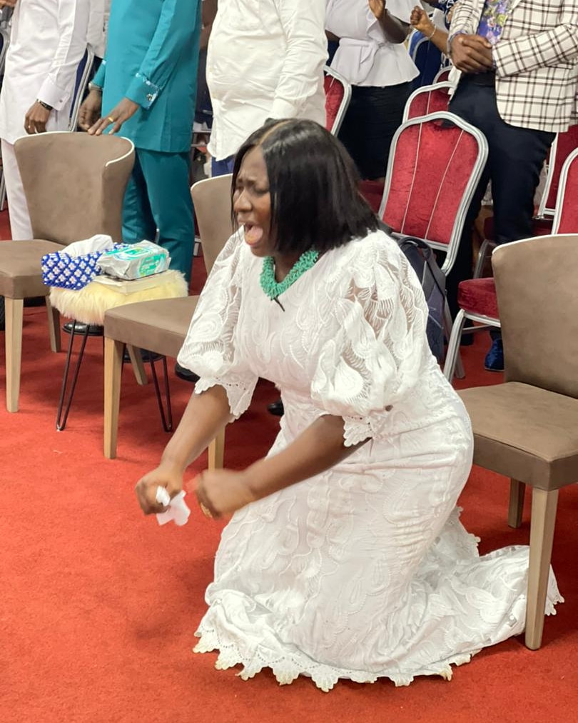 DoddBenniejo's tweet photo. MY MANDATE~~Gather Women and PRAY
#EveryMorning
#3AM
#ArenaOfMiracles
#ThereShallSurelyBePerformances
#HopefulMinistriesInternational
#BenedictaJosephineDodd https://t.co/Ra2YKqP8MW