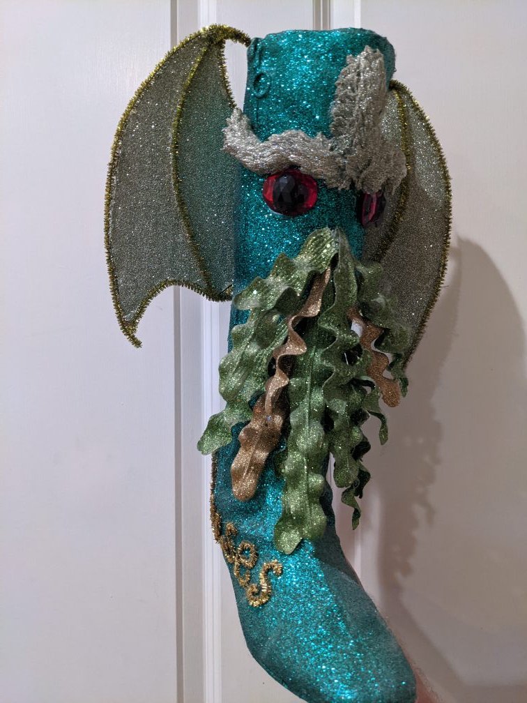 mischakrilov's tweet photo. Shoe-Thulhu. #MusesShoes https://t.co/7MxFdQiHGt