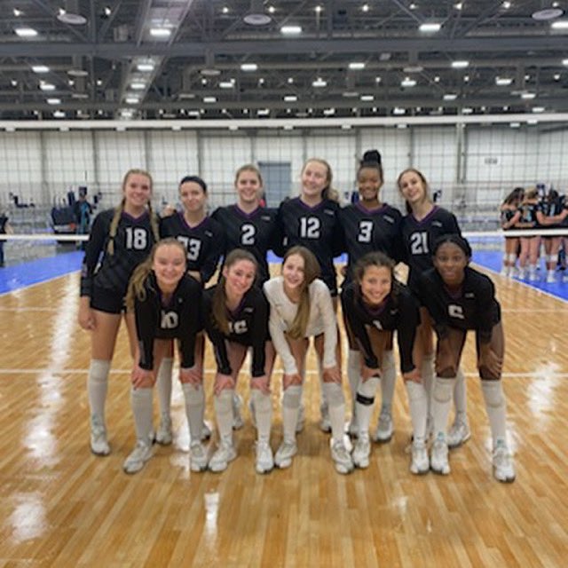 Storm 15 Thunder went 3-0 day one at nationals! Good Luck girls!!