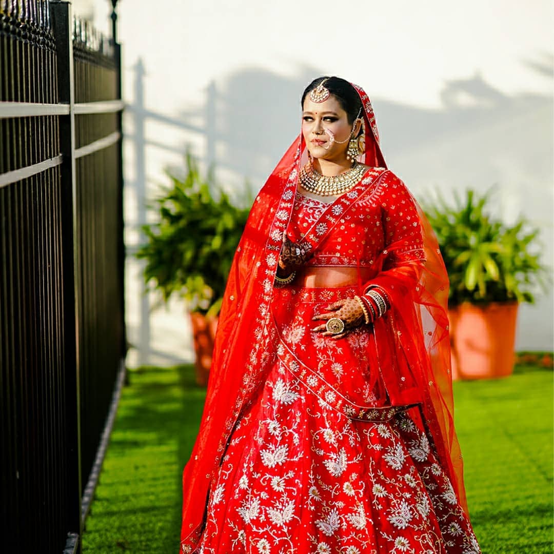 JunejaSohni's tweet photo. That sun-kissed glow😍

https://t.co/TxvMLYTDSe

#makeupbysohnij #dehradunwedding #instamakeup #instawedding #bridalinspiration #instalove #abh #anastasiabeverlyhills #morphe #hudabeauty #bridalmakeupandhair #bride #bridalmakeup #bridalmakeupinspiration #bridalmakeupinspo https://t.co/LWxuHIRJhu