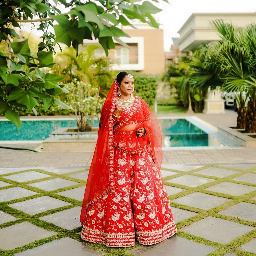 JunejaSohni's tweet photo. That sun-kissed glow😍

https://t.co/TxvMLYTDSe

#makeupbysohnij #dehradunwedding #instamakeup #instawedding #bridalinspiration #instalove #abh #anastasiabeverlyhills #morphe #hudabeauty #bridalmakeupandhair #bride #bridalmakeup #bridalmakeupinspiration #bridalmakeupinspo https://t.co/LWxuHIRJhu