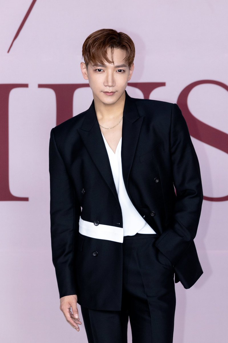 OnlyU0115's tweet photo. 할말은 많지만 못...함🙊🙊🙊
😭😭😭
#준케이 #JUN_K 
#2PM #투피엠 #MAKEIT  #해야해 https://t.co/oZXyc6GlNT