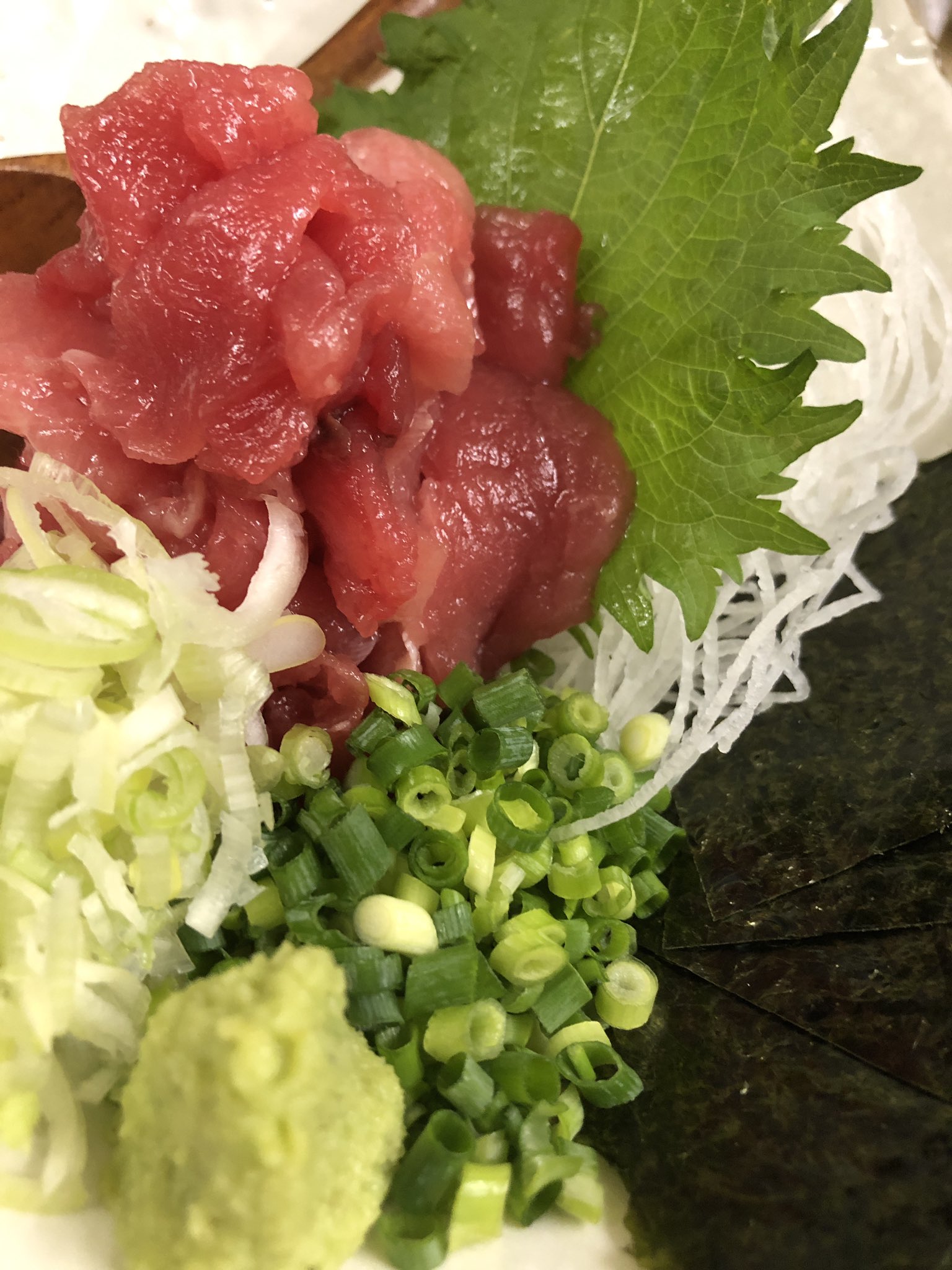 飯田橋 鶴日和 今週もよろしくお願いいたします 本日のおすすめは本鮪の中落ちです 今日はこれだけ食べに来てください 本日も時までの営業です 一勺一杯よろこんで 飯田橋居酒屋 飯田橋日本酒 飯田橋西口 飯田橋魚料理 飯田橋鶴日和