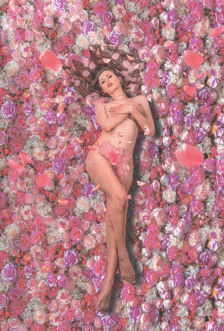 Just thinking about the photoshoot I did with @codecvibes on IG https://t.co/rDZtwVZ6XQ