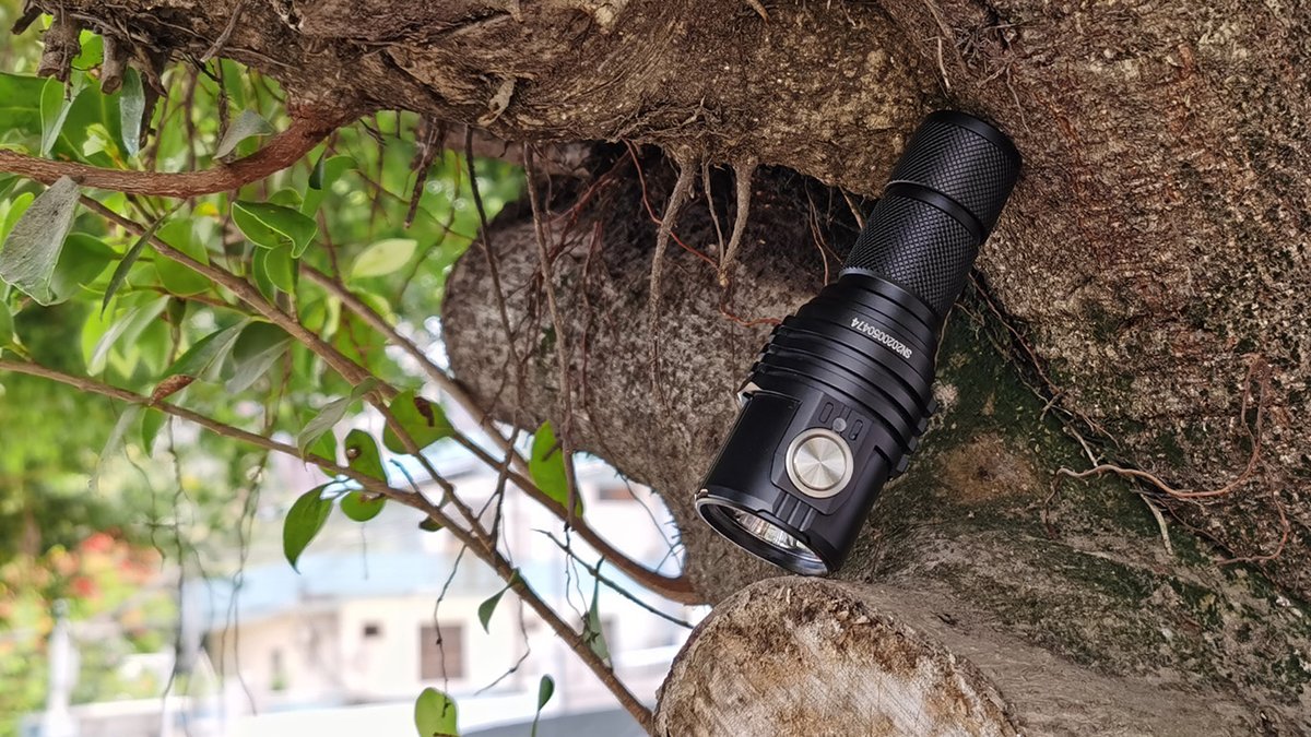 ImalentLight's tweet image. @Shopify  Palm-sized tiny monster, will shock you with its incredible performance. 
The 13000 lumen is a powerful light source for your campsite or power outages! 
Get up to 15% off TODAY ONLY! 
Learnmore -imalentstore.com/products/imale…
#imalent #flashlight #powerfulflashlight #bright