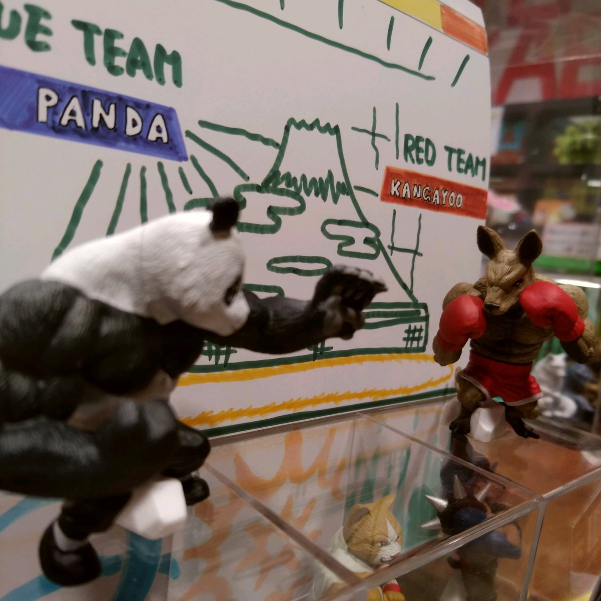 ガチャ王国広島店 好評発売中 バンダイ King Of Animals ムキムキの筋肉で動物の頂点を目指す ガチャガチャ カプセルトイ 広島 Hiroshima 本通 ガチャ王国 パンダ カンガルー ねこ 猫 犬 いぬ カワウソ T Co Mkp7tcglyz