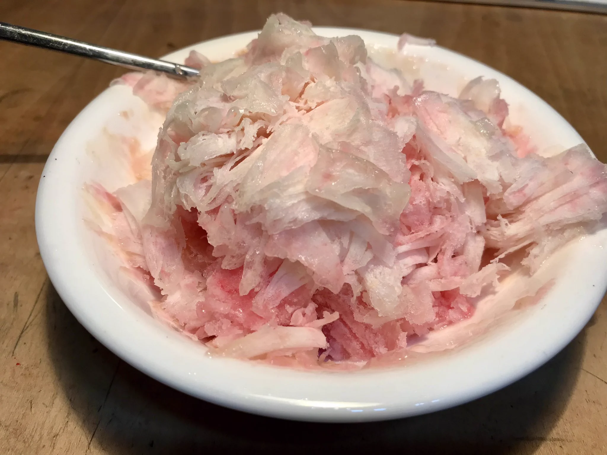傷みのある安い桃は、凍らして桃100%のかき氷を食べると良い！