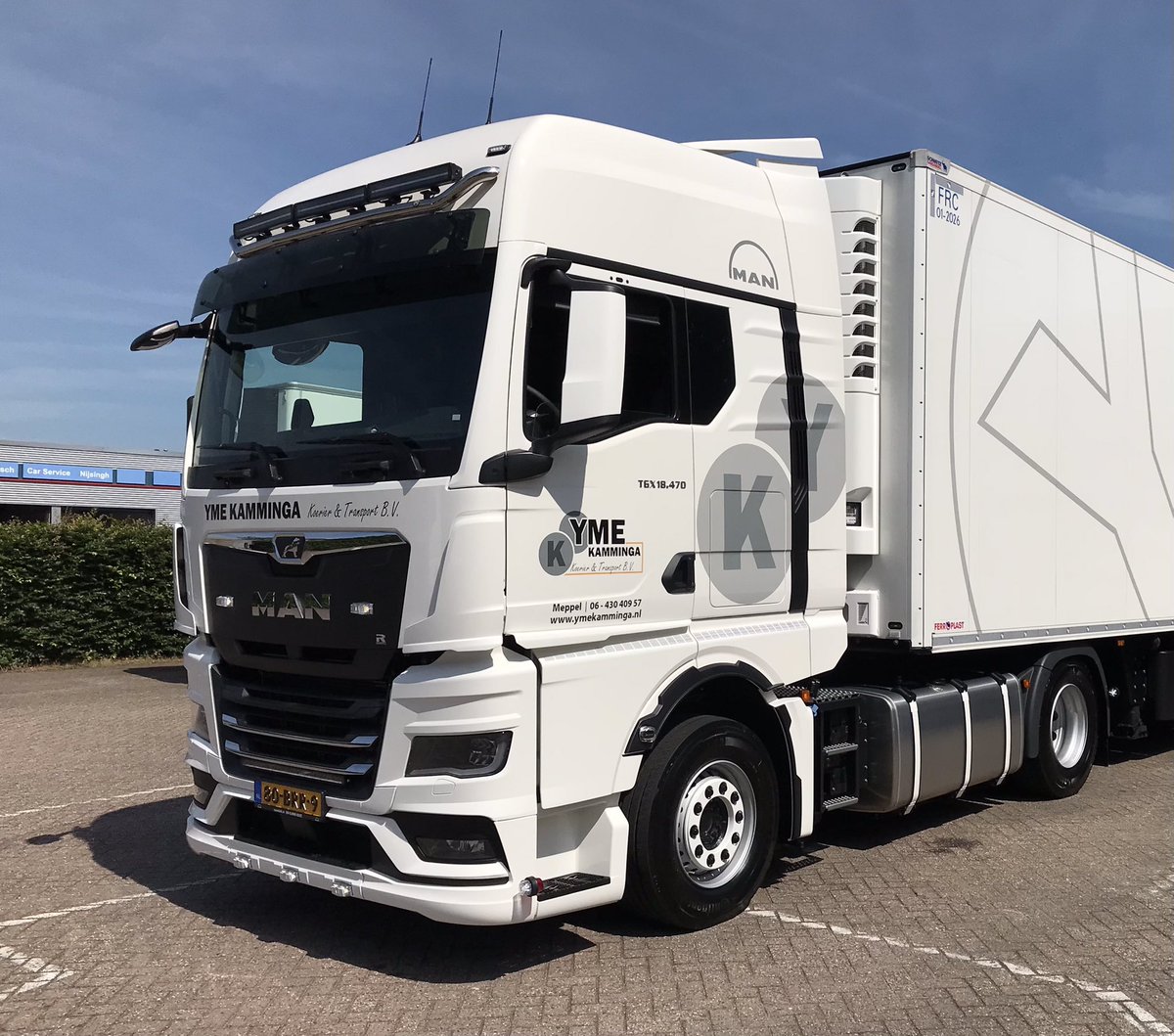 rbulthuis's tweet photo. vandaag pole-position voor @YmeKamminga #Meppel met deze @MANtrucksNL @MAN_NL #NewTruckGeneration #SimplyMyTruck #225000kmpj #transport #koerier #koeltransport , @Roordink_ wenst de chauffeurs veel fijne uren https://t.co/4S367g4mW9