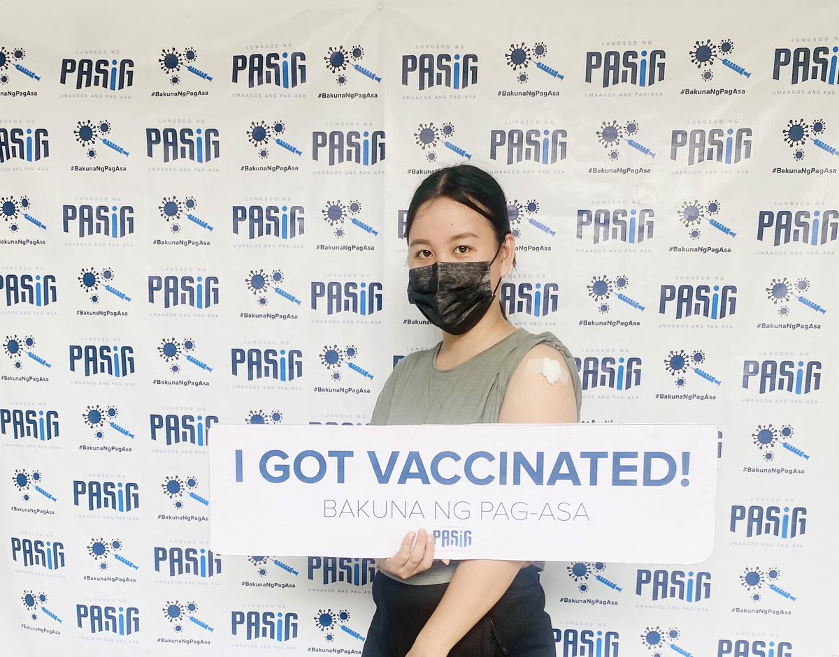 SakayLiezel's tweet photo. I GOT VACCINATED.. 💉💪🏻😇
#FirstDose
#OneStepCloser https://t.co/XytK1LLJgu