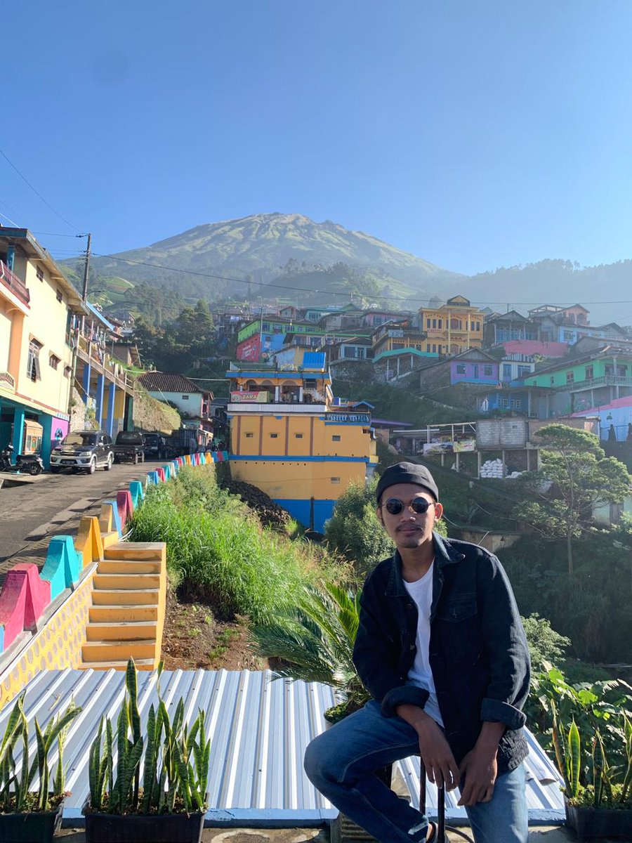 rynnn666_'s tweet image. Lereng gunung sumbing,dusun butuh kaliangkrik Magelang🏞️ #Nepalvanjava