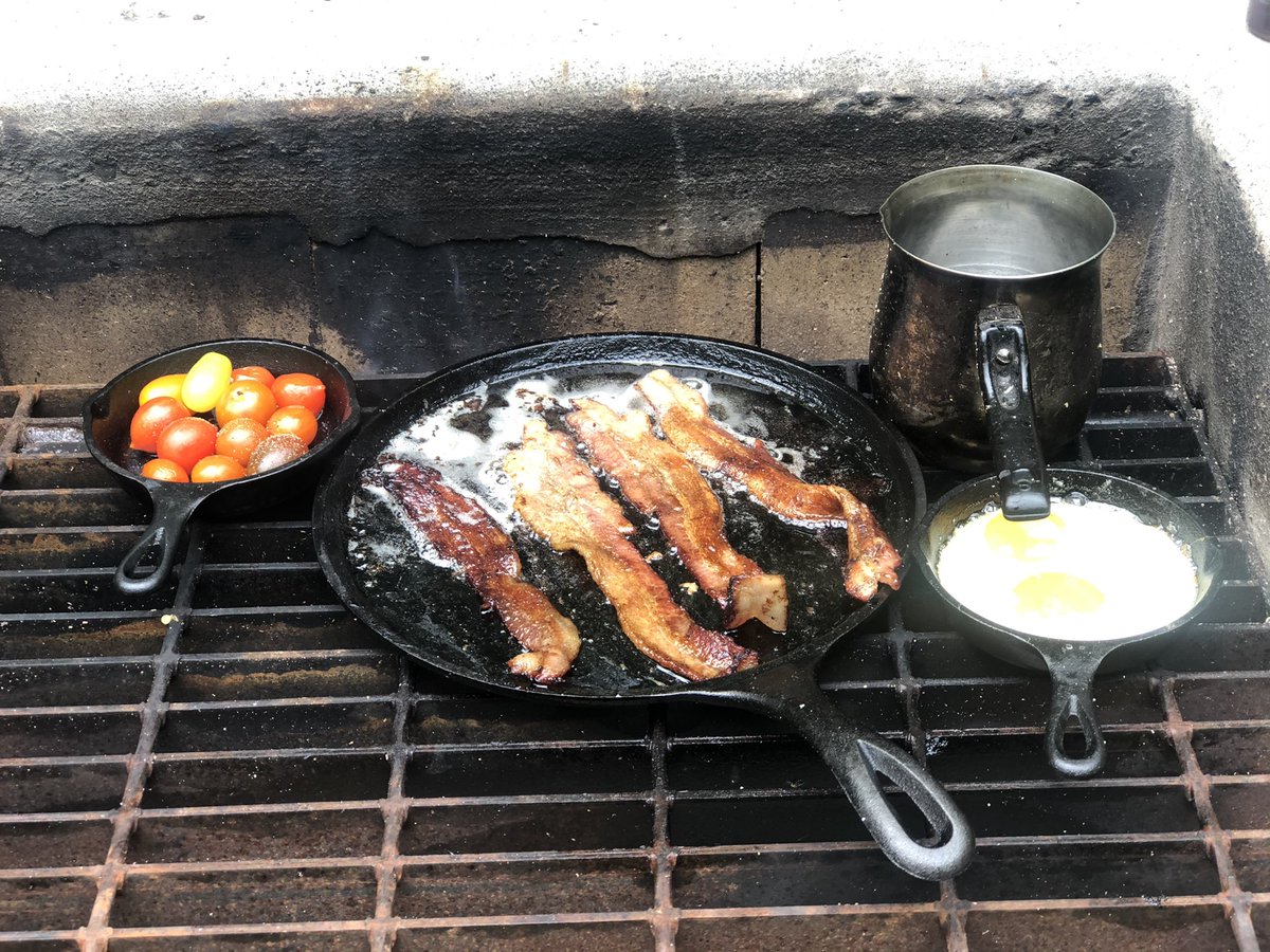 stem_math's tweet image. Breakfast in the Catskills.