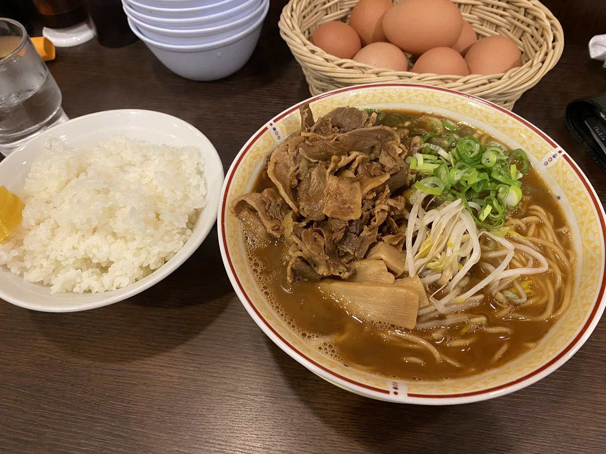 fazer_46's tweet photo. 水槽も買えたしラーメン食って帰ります😊 https://t.co/YB4vcHAUhA