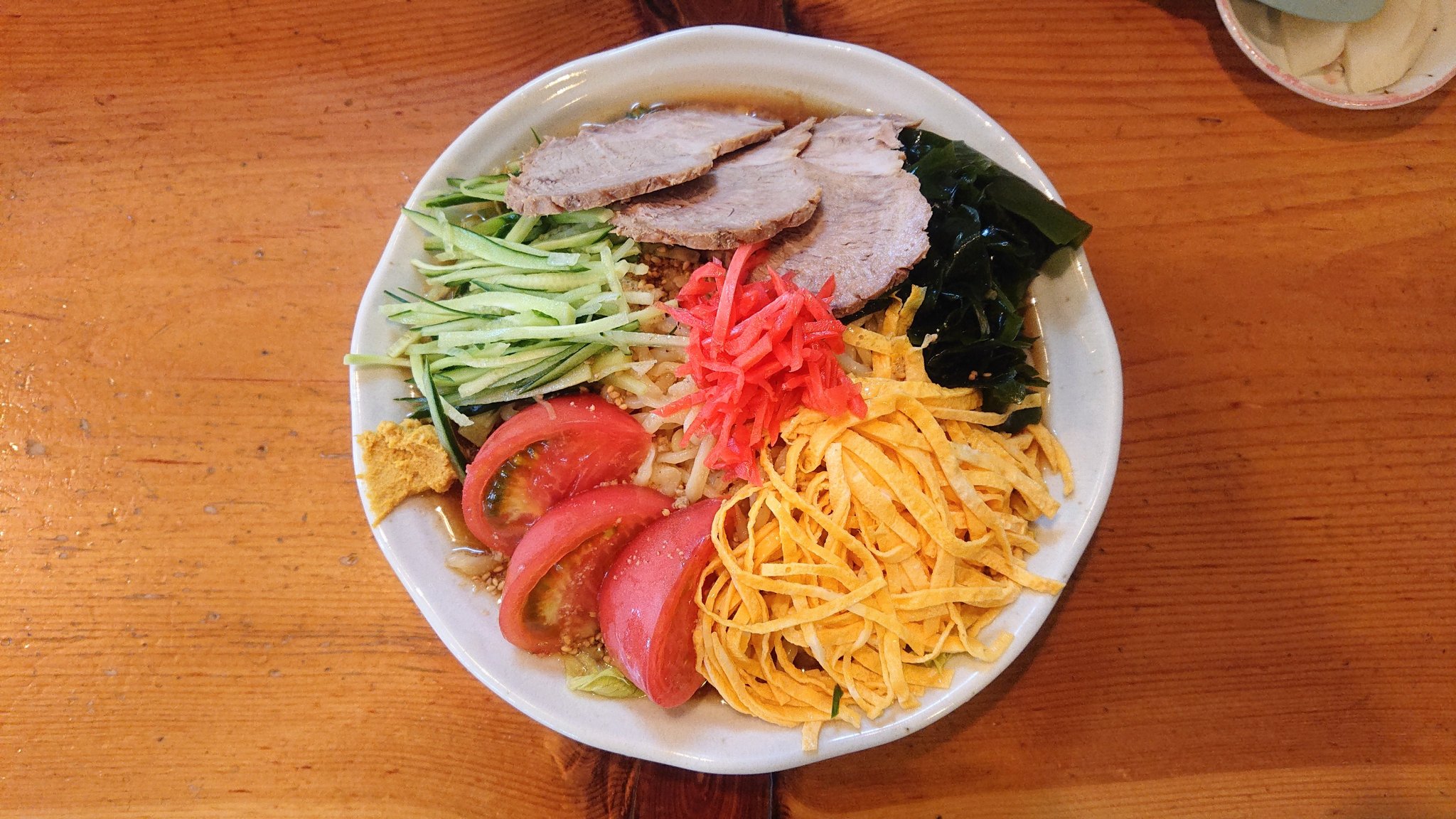 メーランタクオ 那須塩原市 手打ちラーメンふくべ 冷やし中華 大盛 先日の分 今年もふくべさんの冷やしが始まりました 手打ちの太麺は冷水で良く締められていて コシ強め 自家製のタレは酸味が強過ぎず 良い塩梅 野菜も豊富に乗っ