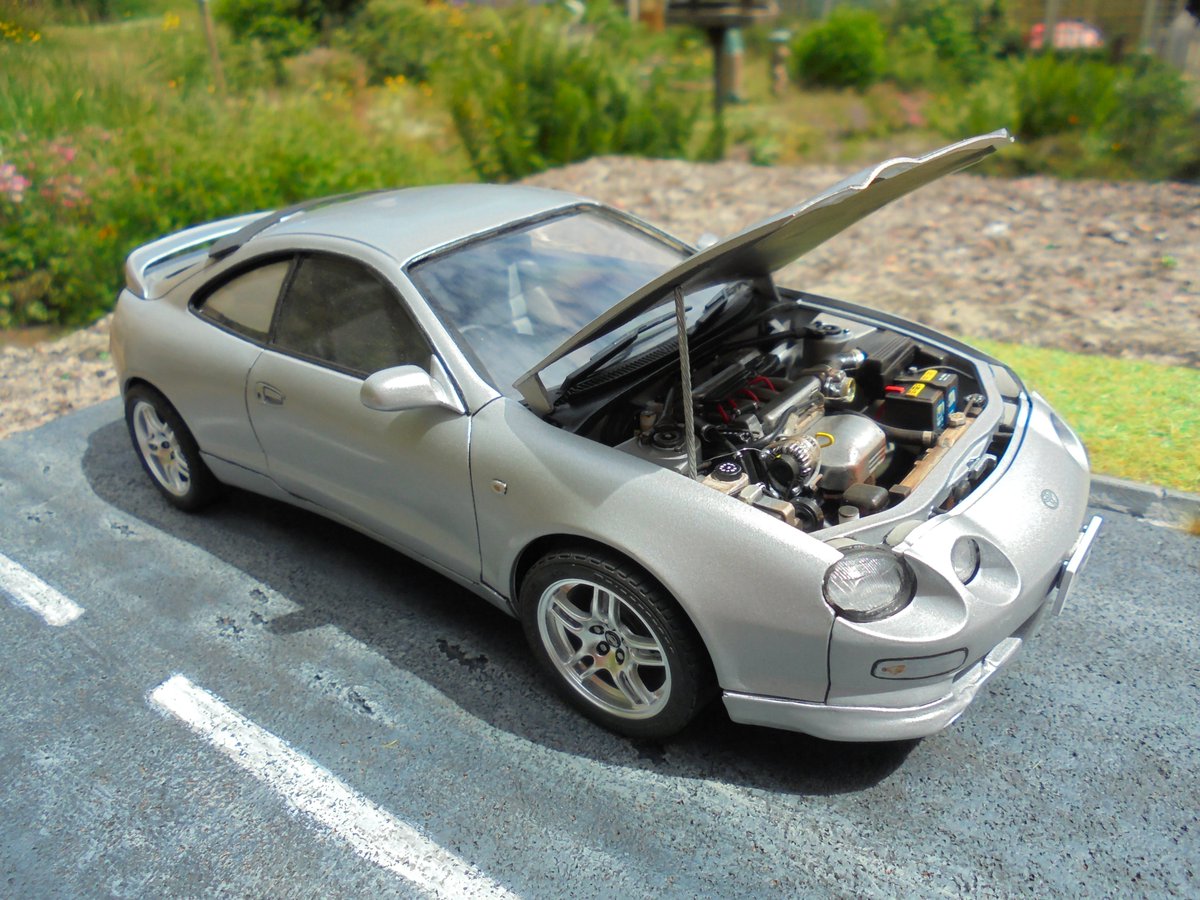 HirakawaDavid's tweet photo. I needed to do more with the lights. #HirakawaStudios #Toyota #SSIII #Tamiya #Scalemodel https://t.co/9XlWrbUsTa