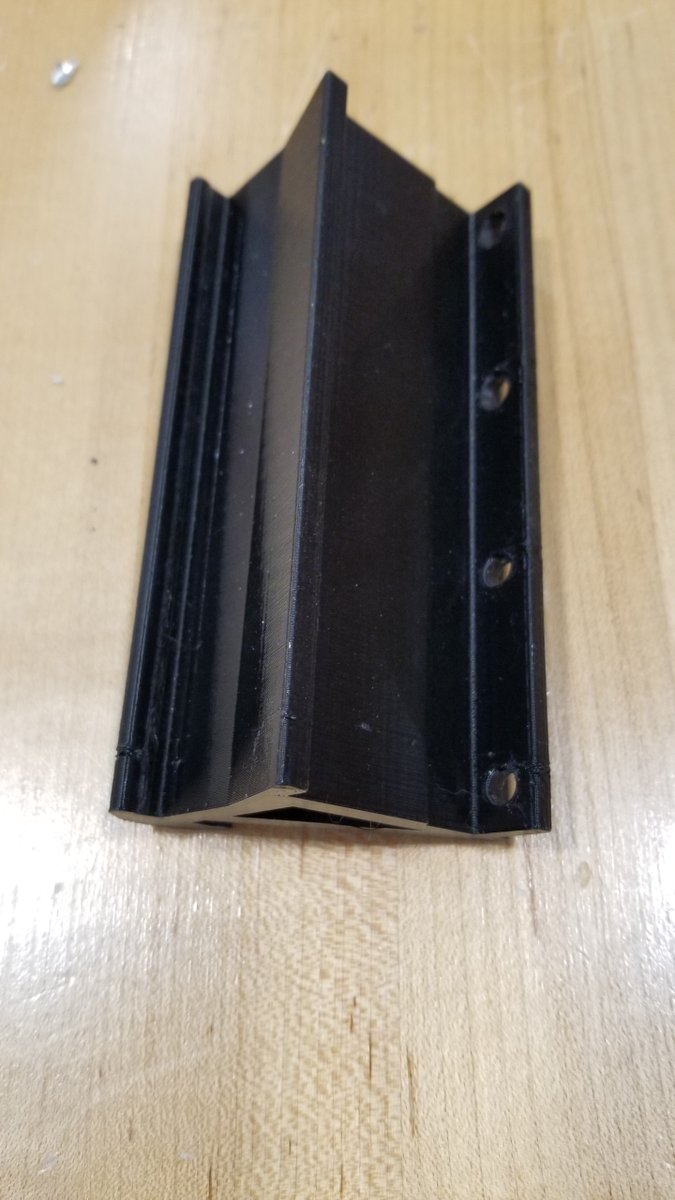 OTUS_RoboSub's tweet photo. How can we make strong hub and bracket? This is not enough... https://t.co/HakfJ7DaER