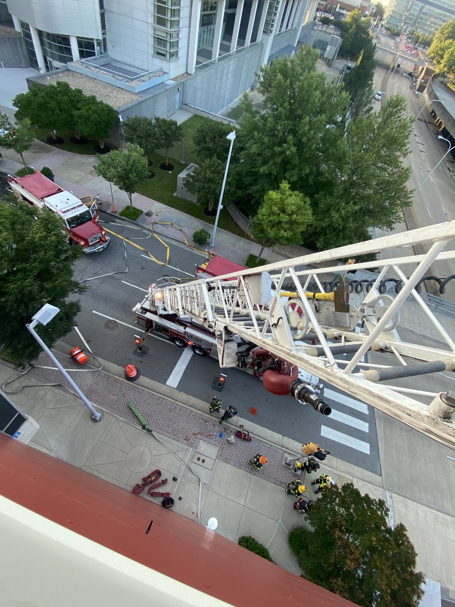 At approx. 5:56a, crews responded to 600 N 5th St for the report of a building fire. Once on scene, they found a small fire on the 2nd tier roof. The fire was contained to the outside of the building &amp; our crews quickly extinguished it. Incident was marked under control at 6:25a.
