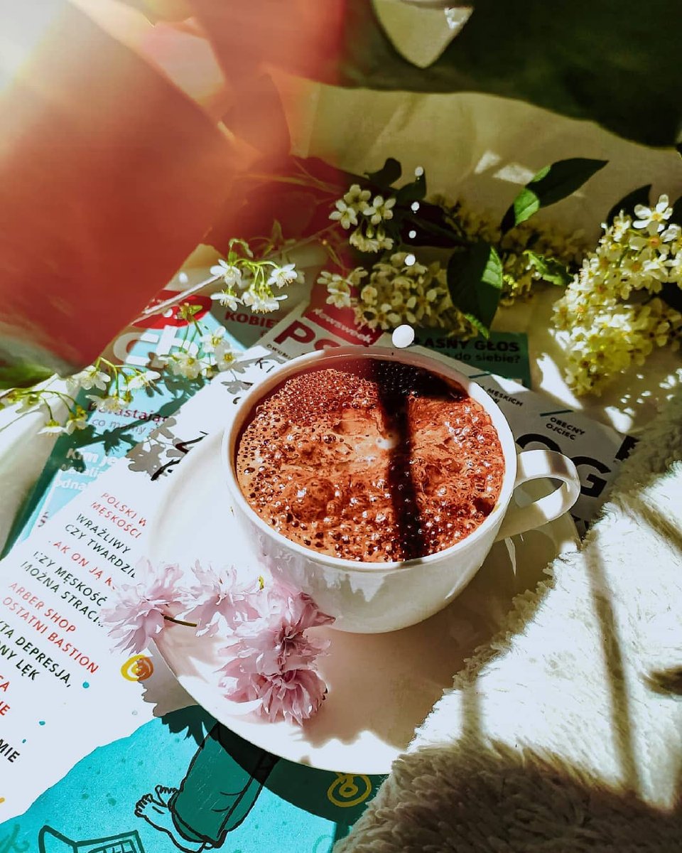 Sip your way to summer bliss. What's your Zavida go-to drink for this short week? We're craving Caramel Royale as we countdown to the holiday weekend.

📷 <a href="/ksiazka/">|||</a>.na.kozetce

#fotowtorek_kfs #instawtorek_kfs #instawtorek #fotowtorek #kobiecafotoszkoła #wiosna #wiosna2021 #maj