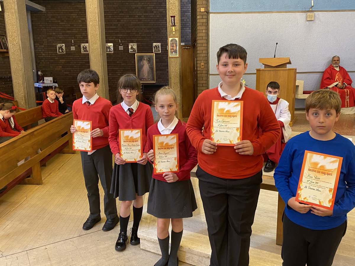 StTomMore's tweet photo. Our #Confirmandi received their certificates this morning for receiving the #SacramentofConfirmation. 🔥 🕊 https://t.co/OIPp6Vdba5